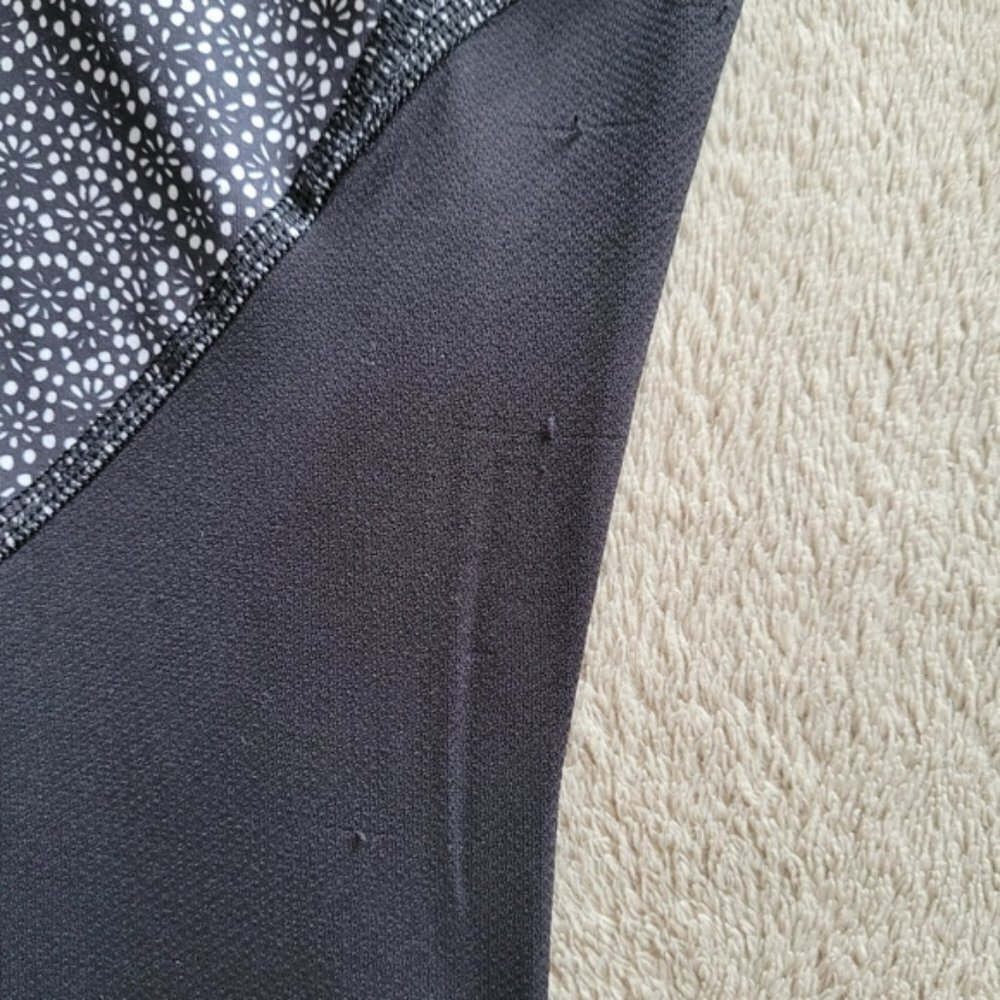 Lululemon Pace Rival Crop Freckle Flower Black White/Black size 4 - Picture 12 of 15